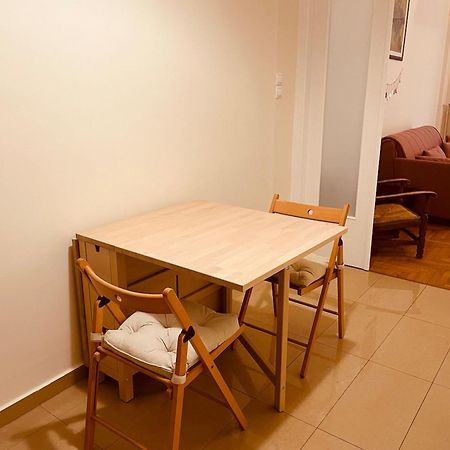 Iris Apartment By Superhost Hub Athena Bagian luar foto