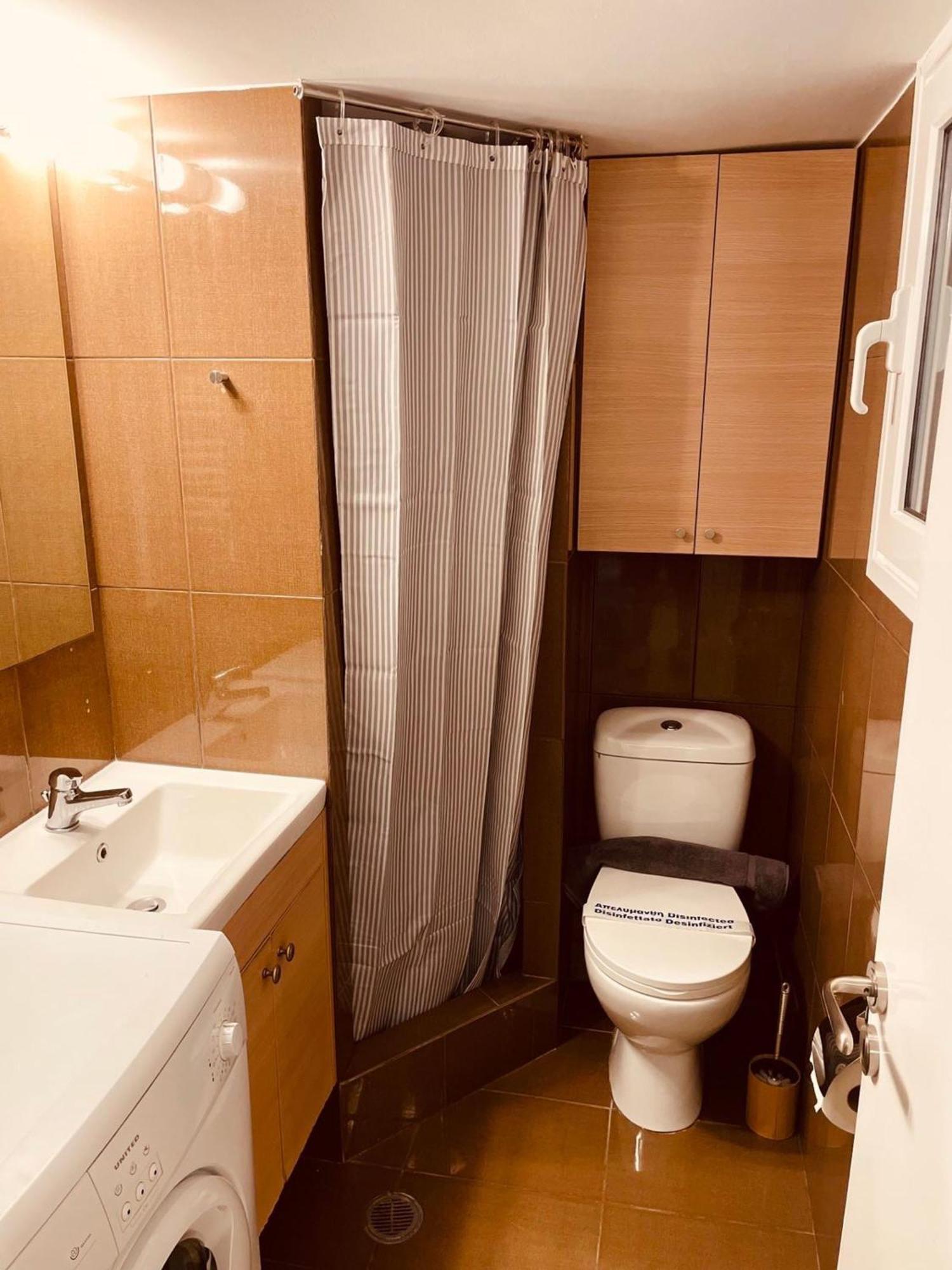 Iris Apartment By Superhost Hub Athena Bagian luar foto